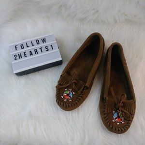 #625 Minnetonka "Me To We Maasi " Moccasins
